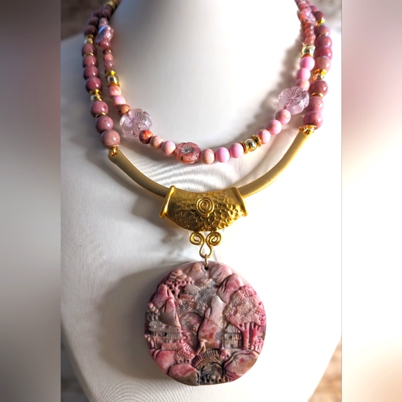 Pink Rhodochrosite Pendant In Two Strand Rhodochrosite & Jasper Bead Necklace - Picture 2 of 9